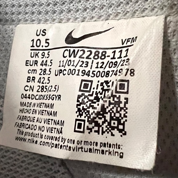 Nike Air Force 1 Men\'s Low Triple White Leather Sneakers Shoe Size 10.5 main image 9